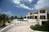 Вилла Совершенство в Си Кейвз - лучшая недвижимость на первой линии в регионе Пафоса, Кипр