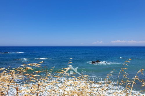Виды на море в Помос, Кипр.