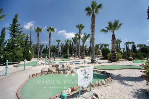 Мини-гольф в Пафосе, Героскипу, Кипр