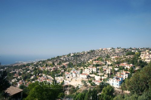 Клубный проект Камарес Вилледж на склонах холмов над побережьем Средиземного моря, Кипр